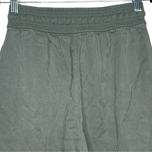 Lululemon Feeling Femme Short Size 4 - Image 7