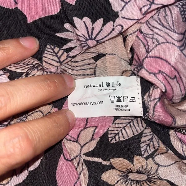 Natural Life Bella Floral Maxi Tiered V-Neck Puff Sleeve Rayon Dress Pink Gray M - Image 9