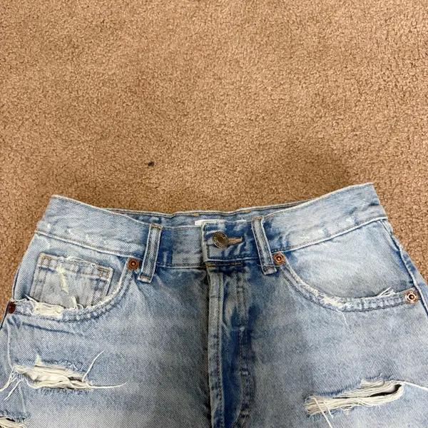 Zara High Rise Light Wash Jean Shorts Size Women’s 0 - Image 3