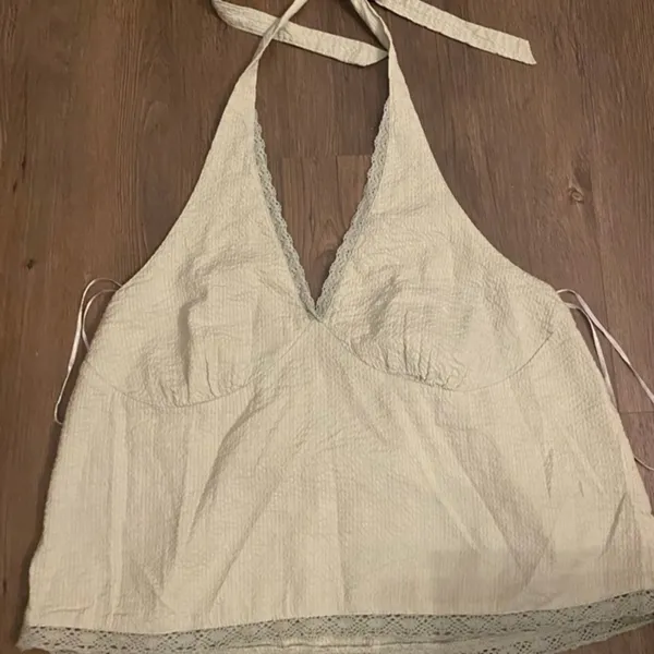 Cotton On Lace Trim Halter Top. - Image 4
