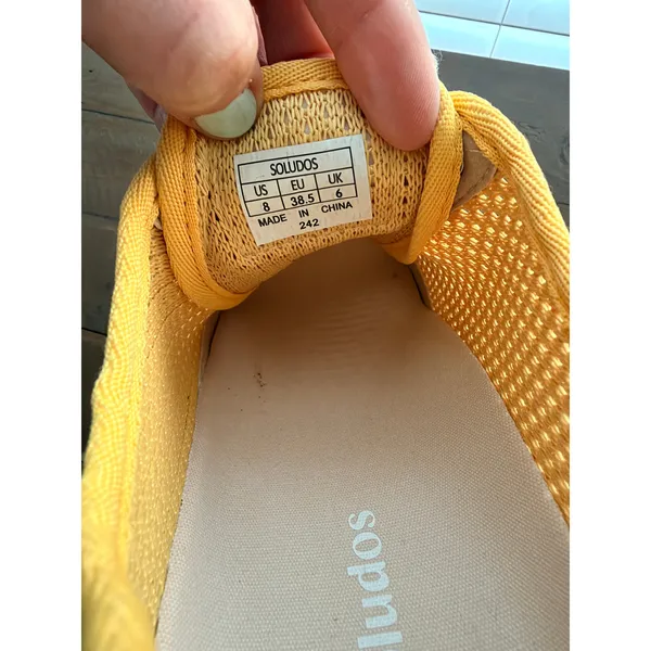 Soludos Ibiza Mesh Knit Lace Up Sneaker Yellow Size 8 - Image 4
