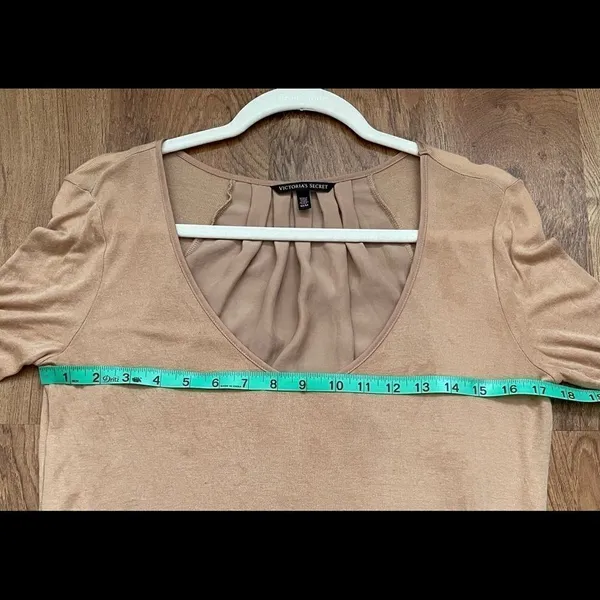 Victoria’s Secret Tan Long Sleeve Top Satin Modal Blend Sz M‎ Y2K Luxe - Image 6