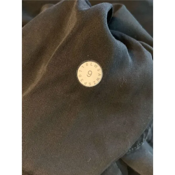 Lululemon Move Lightly Pant *25" women's size 6 - Image 4