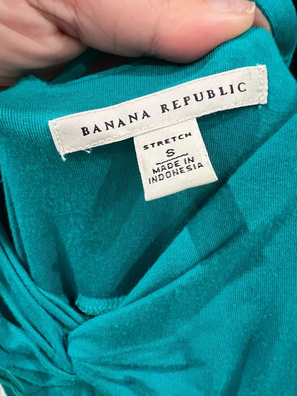 Banana Republic jersey maxi dress, strappy back size small - Image 3
