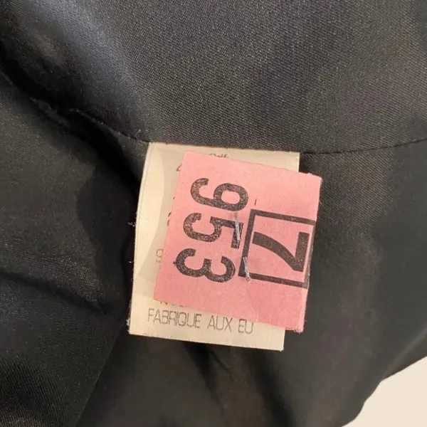 Theory Wool Fitted Blazer In Grey - Image 10