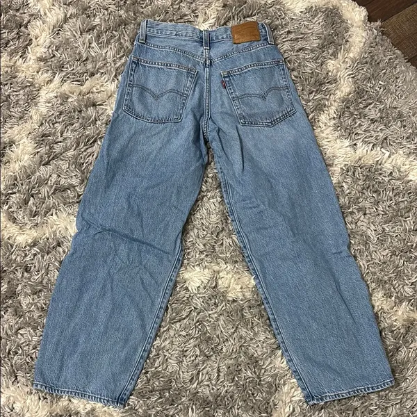 Levi’s | Baggy Dad Jeans - Image 5