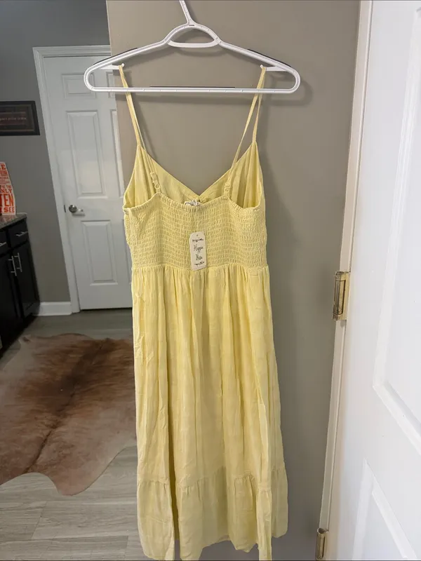 Hippie Rose Butter Yellow Smocked Tiered Midi Dress – Size Medium – NWT - Image 5