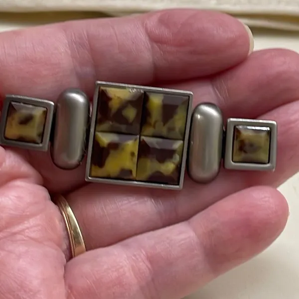 Vintage bar brooch faux Baltic amber art deco style. - Image 4