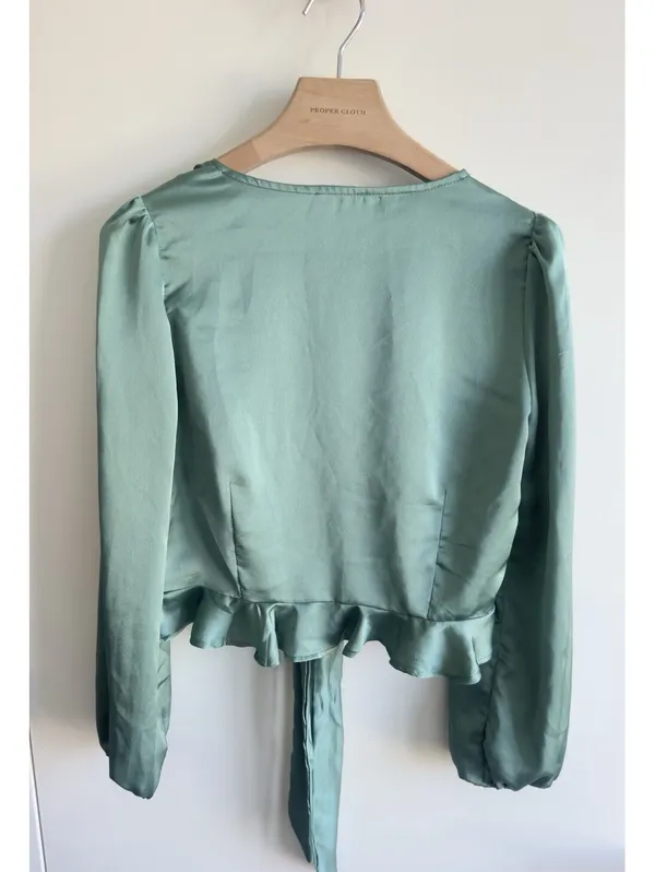 Sage The Label Satin Tie Front Crop Blouse Sage Green Long Sleeve Size L - Image 2