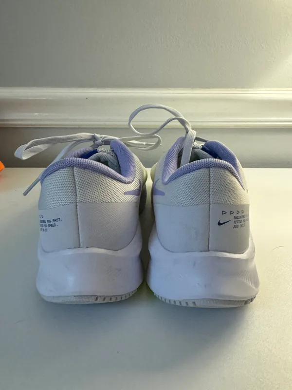 Nike Running Shoes - Image 3