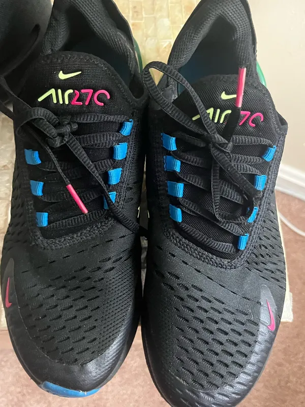 Nike Air Max 270 size 9 women - Image 3