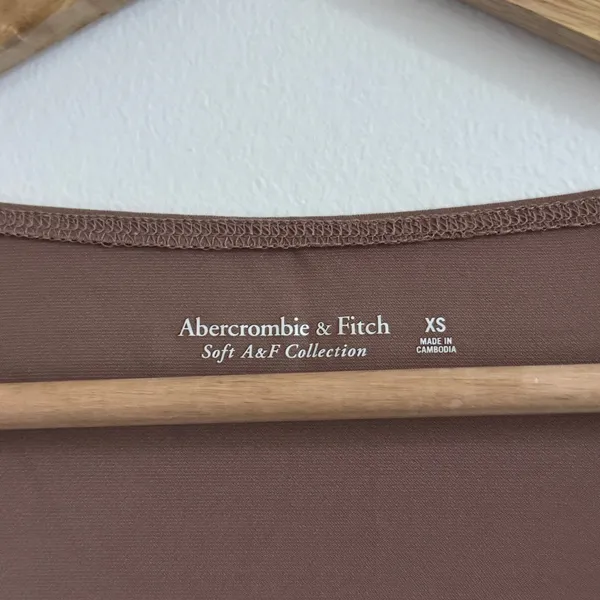 Abercrombie & Fitch Soft A&F Bodysuit Size XS Brown Cinched Long Sleeve Top - Image 2