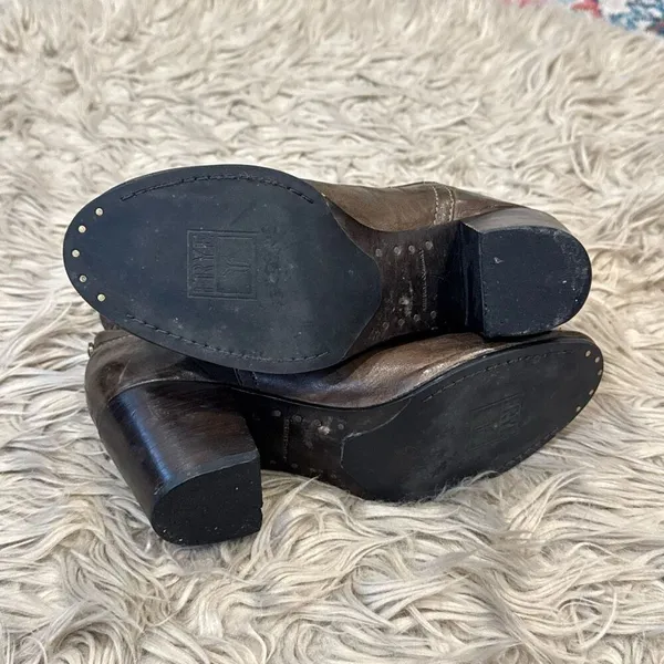 Frye Lucinda scrunch short boots size 6.5 - Image 5