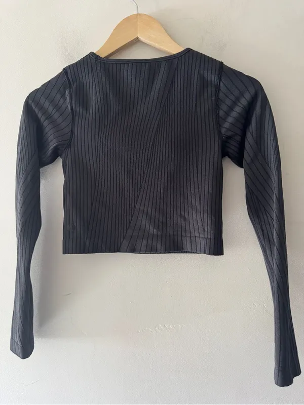 Lululemon‎ Ebb to Street Long Sleeve Shirt Size 4 - Image 5
