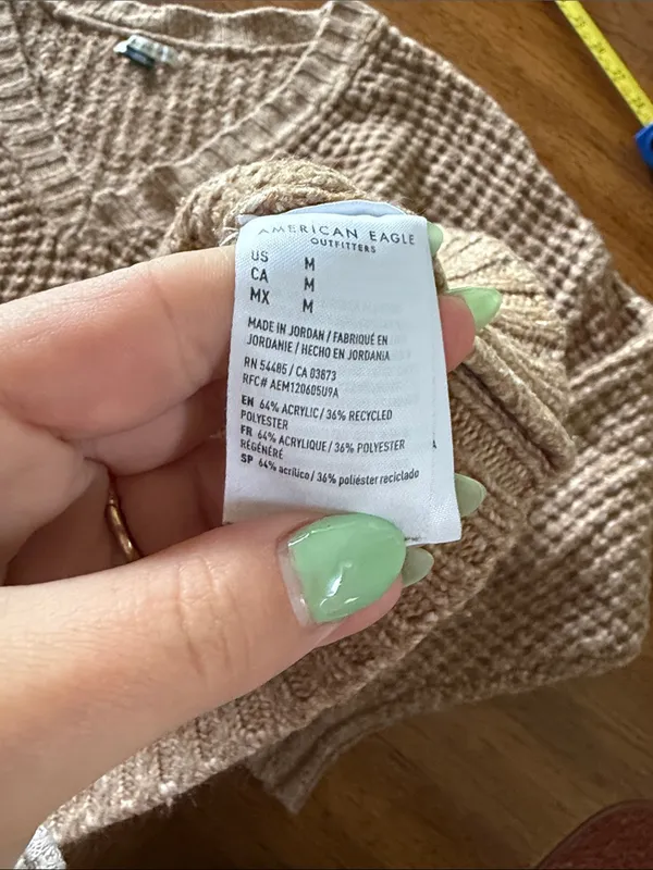 American Eagle Sweater - Image 5