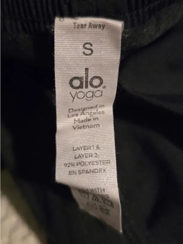 ALO Yoga Women's Black Athletic Shorts - Image 3