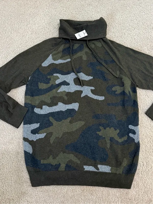 Express Camo Cowl Neck 100% Cotton Sweater NWT L - Image 7