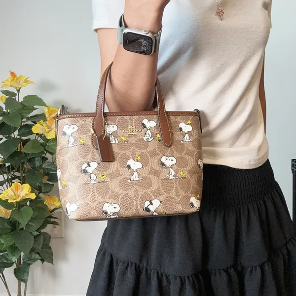 NWT Coach X Peanuts City‎ Mini Tote Bag In Signature Canvas with snoopy print - Image 8