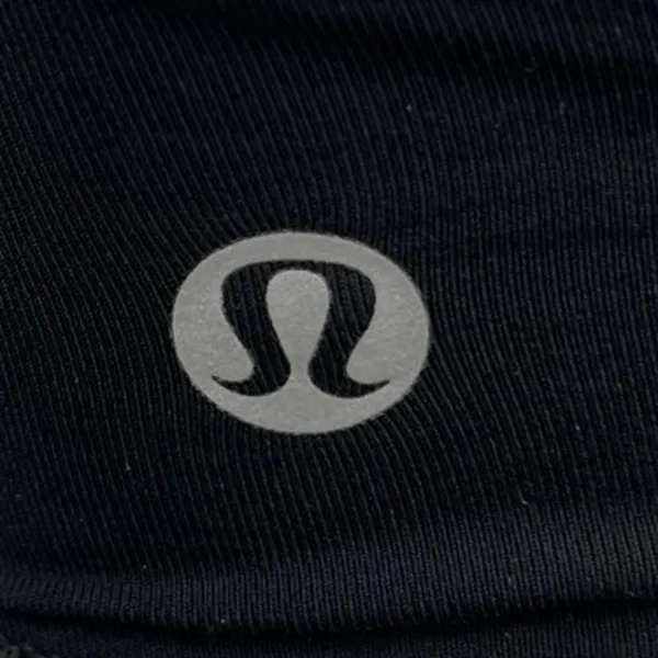 Lululemon Black Scoop Neck Criss Cross Strappy Yoga Athletic Sports Bra Size S - Image 3