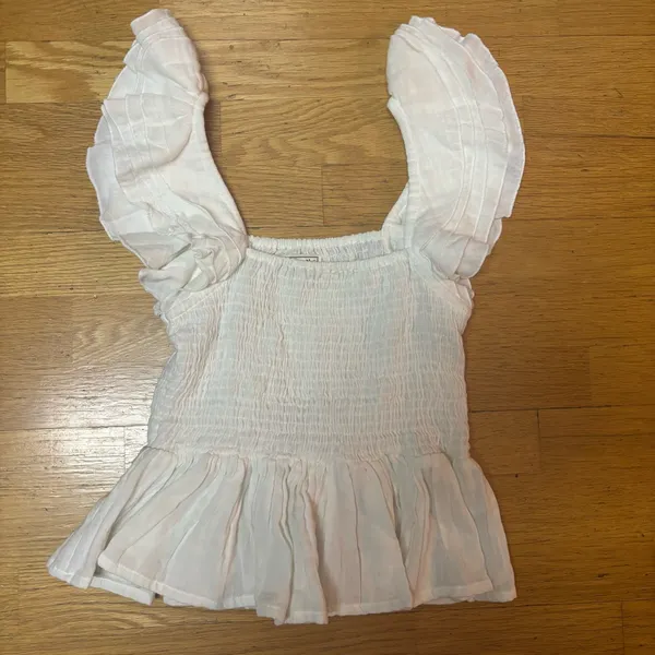 Mille Athena Gauzy Smocked Ruffles Coastal Resortwear Luxury Vacation Top XS - Image 4