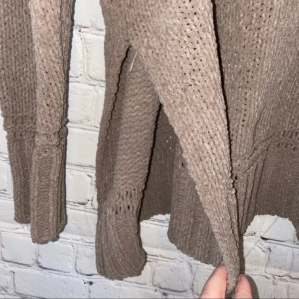 Aerie Oversized Turtleneck‎ Sweater Small Cozy Neutral Knit Pullover - Image 3