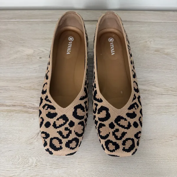 Vivaia Square-Toe V-Cut Flats Margot 2.0 Leopard Print size 40.5 - Image 2