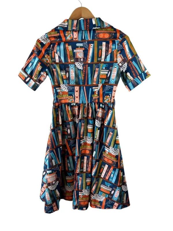 Lindy Bop Bookshelf Print Fit & Flare Shirt Dress Retro Literary Size 4 Books - Image 4