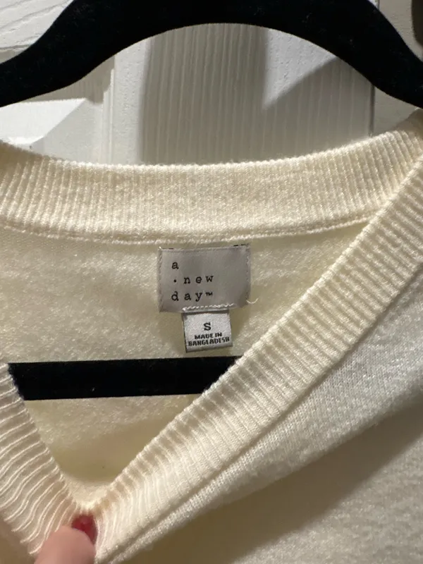A New Day Cream Crewneck sweater - Image 2