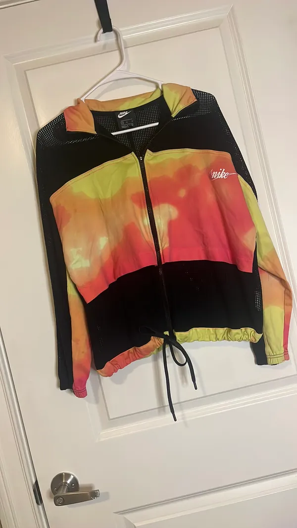 Nike Mesh Jacket Lightweight - Image 3