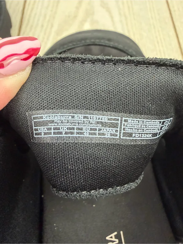 Koolaburra by UGG Women's Tizz Adjustable Suede Sandals US9 Black $80 - Image 5