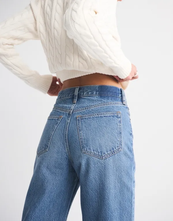 Abercrombie&Fitch ‘The Loose High Rise’ Jeans - Image 3