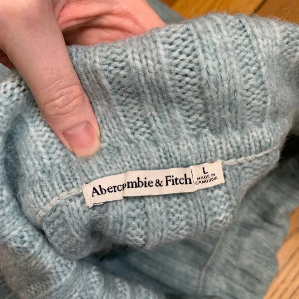 Abercrombie & Fitch Light Blue Off The Shoulder Ribbed Knit Sweater Womens Large - Image 5