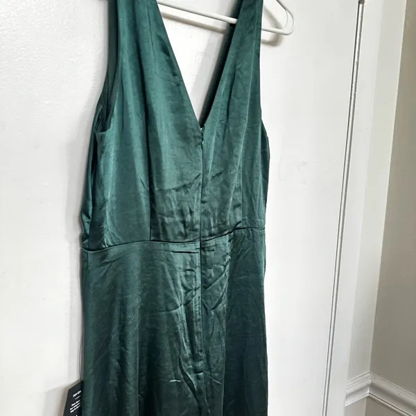 Elegant Green Satin Dress Size L - Image 7