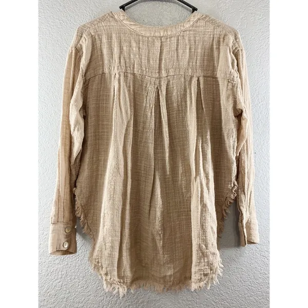 Free People Talk To Me Button Down Raw Hem Top - Image 14