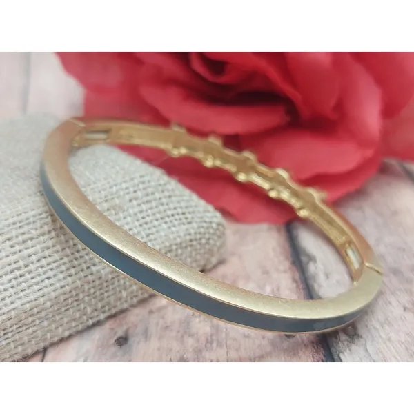 Lia Sophia Gray Enamel Gold Tone Stretchable Bangle Bracelet Baguette Crystals - Image 2