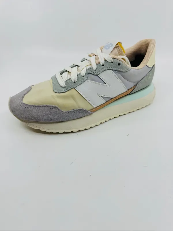 New Balance 237 Color Violet Haze Macadamia Nut SZ 8 W237PC - Image 5