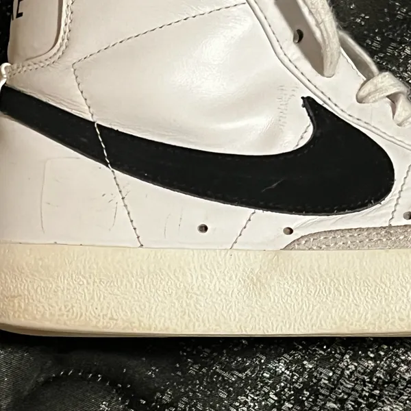 Womens sz7.5 Nike blazer mid '77 vintage high top shoes - Image 10