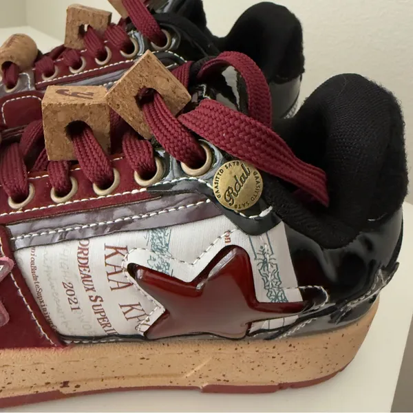 Red Wine Star Unisex Burgundy Red Fashion Skate Sneakers Men 5.5. Women 7 - Image 5