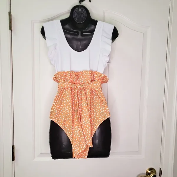 NWOT Swimsuit One Piece Size M - Image 5