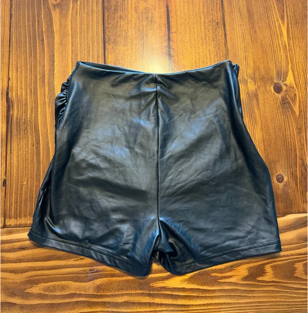 SHEIN faux leather skort black - Image 3
