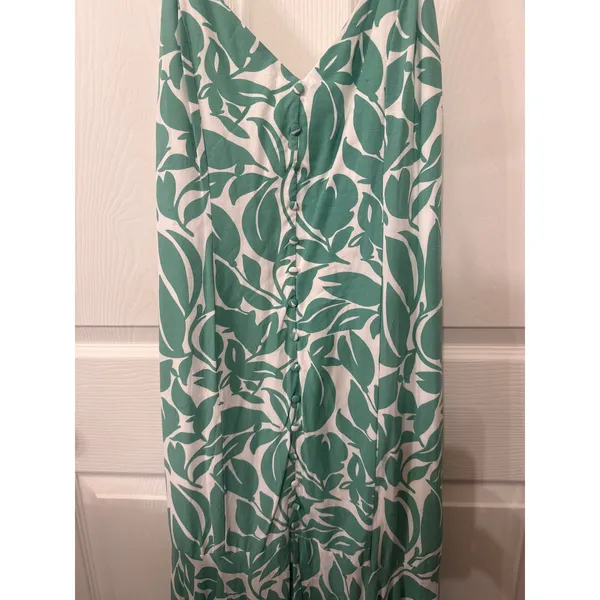 VICI Green White Tropical Leaf Print Midi Dress M Rayon Linen Front Slit Resort - Image 4
