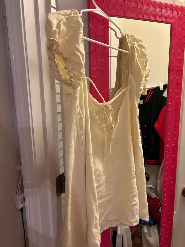 Princess Polly Dress Mini Yellow - Image 4