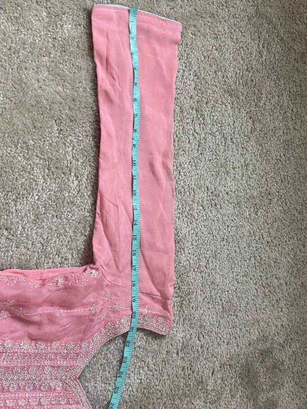 Light pink Indian/Pakistani Dress (suit) - Image 8