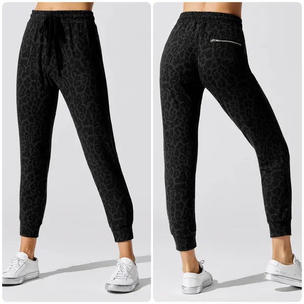 NWT LNA Womens Brushed Leopard Print Soft Cozy Sweatpants Jogger Pants Size S - Image 2