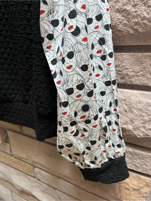 Anthropologie Porridge Textured Sweatshirt size Large black white pop art print - Image 5
