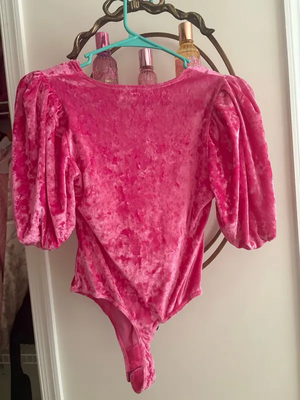 Pink velvet bodysuit - Image 3