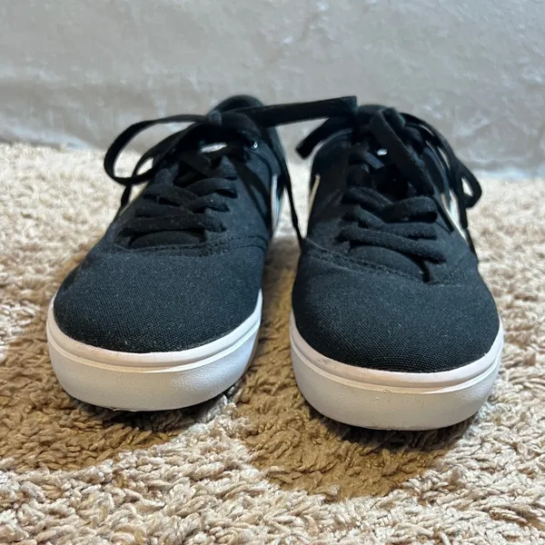 969 |‎ Nike SB Check Solarsoft Canvas Skate Shoes Black White Womens 9 - Image 3