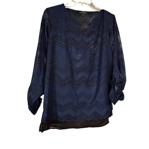 The Limited‎ Navy Blue Chevron Clip Dot Roll Tab Sleeve Blouse Small - Image 10