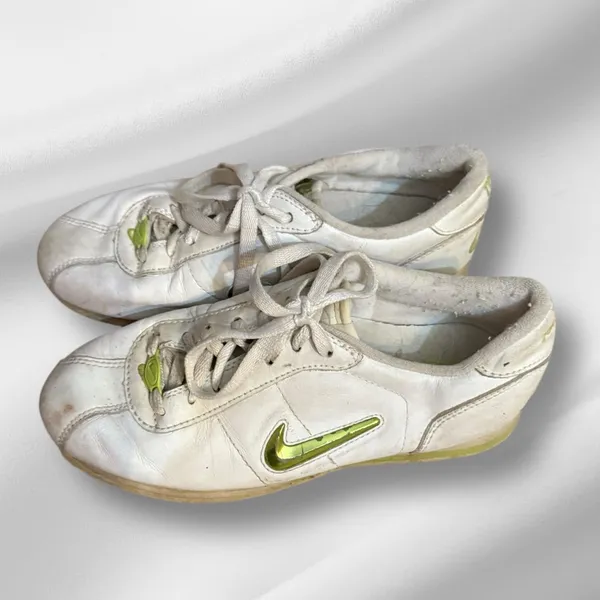 Nike White Athletic Shoes‎ - Image 3