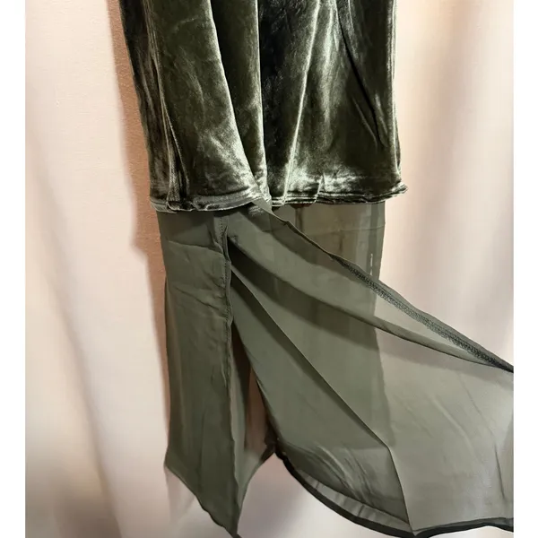 Gold Hawk Velvet Sheer Bottom Slip Dress (Olive Green) • Size medium - Image 8